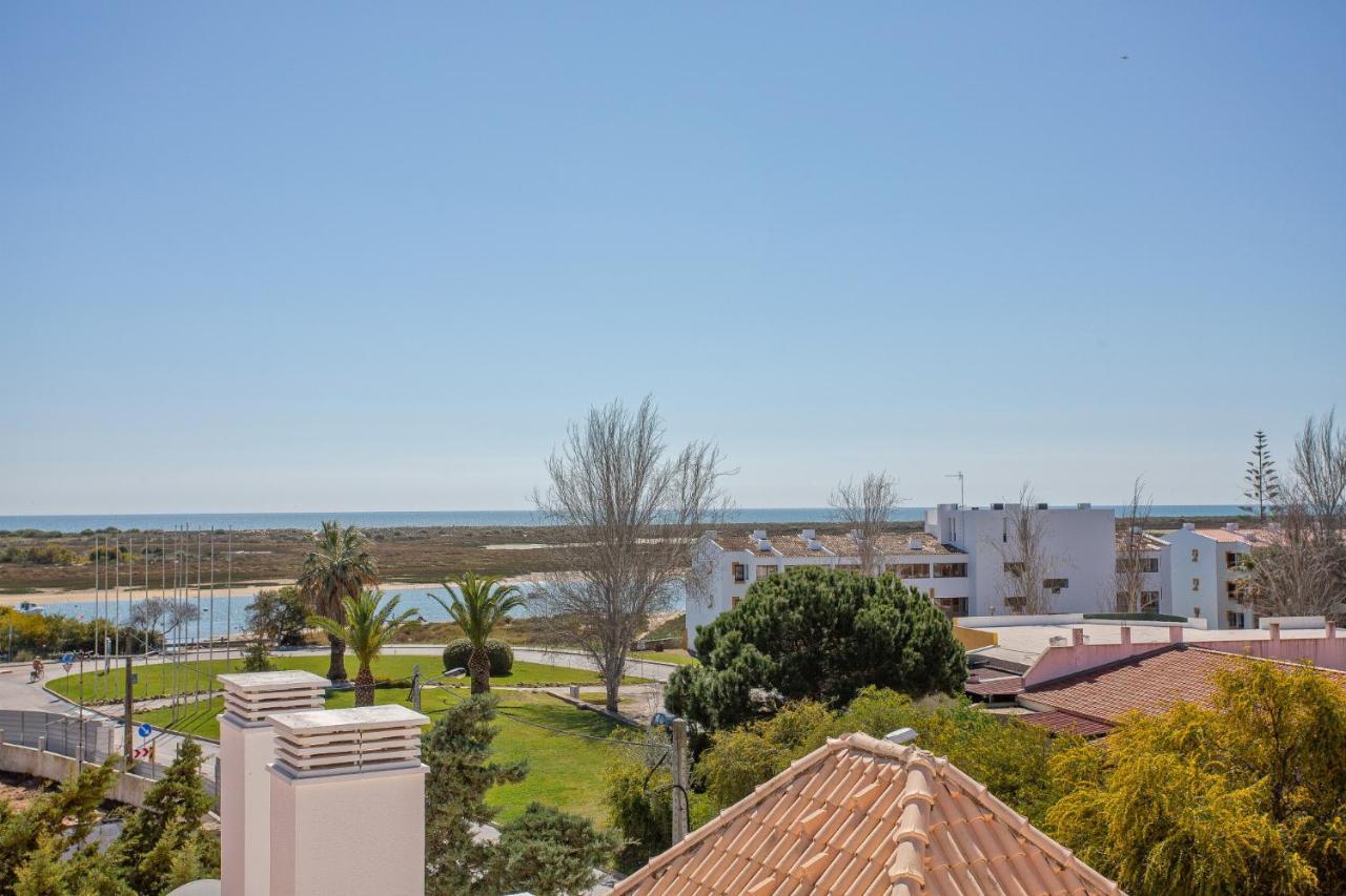 Cabanas Beach Penthouse กาบานัส เด ตาวีรา ภายนอก รูปภาพ